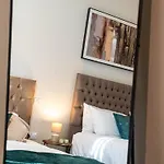 Modern 1 Bed In 利兹