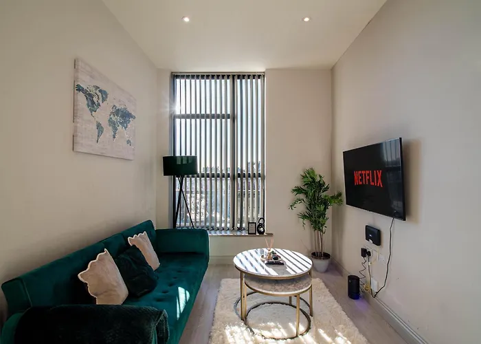 Modern 1 Bed In Apartment *